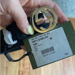 Gucci signature belt